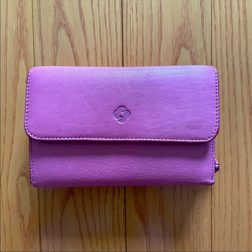 SaMsoNiTe PiNk walLeT